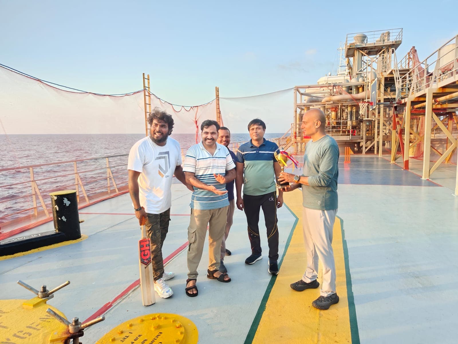 How to Stay Fit on a Vessel: Practical Guide for Seafarers (By Nautilus Shipping)